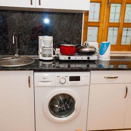 Holiday Rooms Тбилиси Экстерьер фото