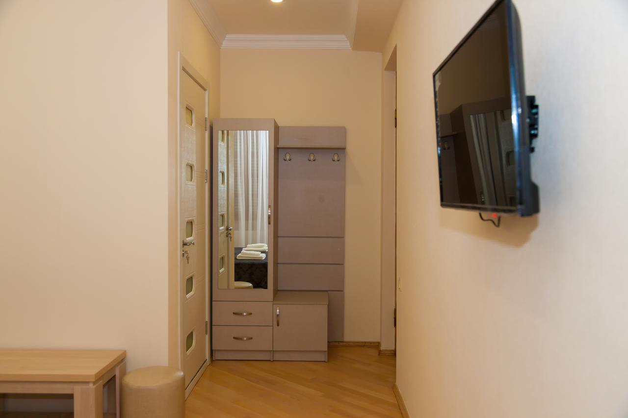 Holiday Rooms Тбилиси Экстерьер фото